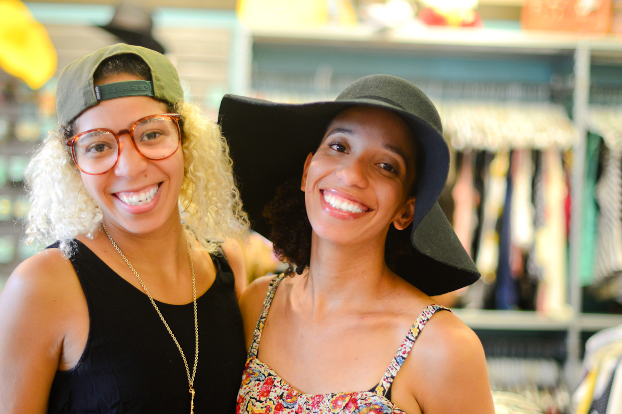 San Diego Thrifting Bus Tour - Buffalo Exchange - Thrifting Diva