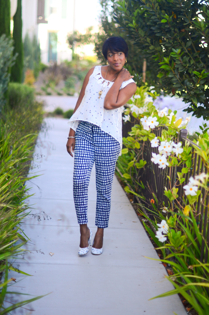 Thrift Sisters Link Up - dress pants.  Thrifting Diva
