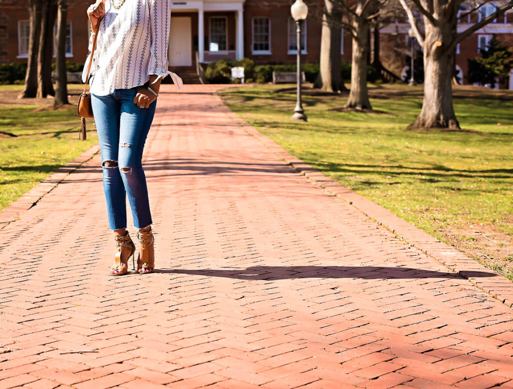 DIY Frayed Hem - Thrifting Divay