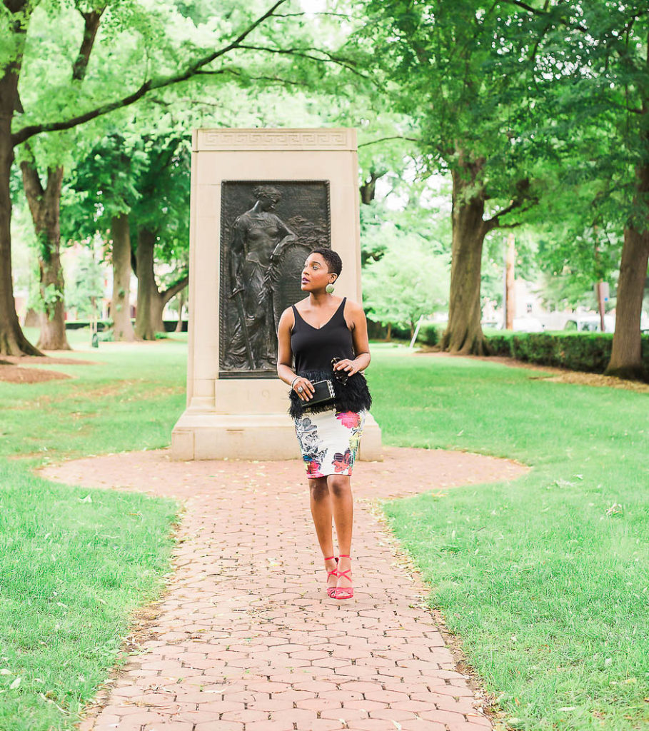 How To Style A Pencil Skirt - Thrifting Diva