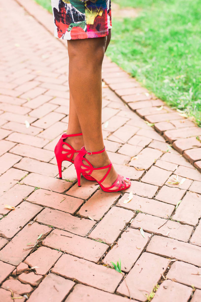 How To Style A Pencil Skirt - Thrifting Diva