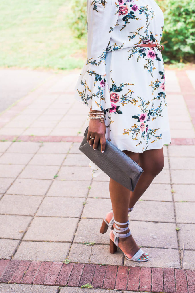 Wearing Skinny Belts - Thrifting Diva