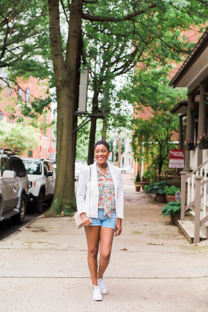 Denim Shorts As Fall Fashion - Thrifting Diva